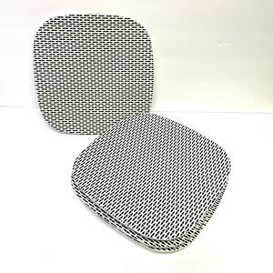 Crate & Barrel 4 Square 10” Dinner Plates Plastic Black & White Diamond Pattern
